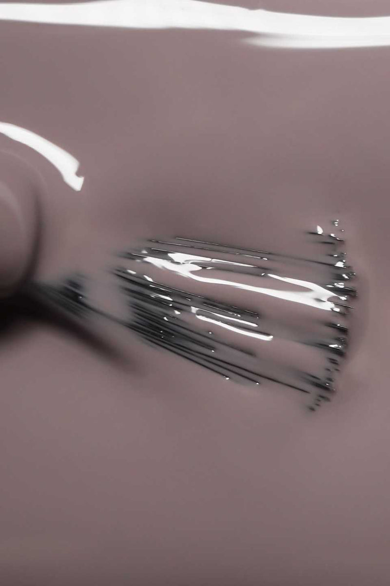 Manikyr xhel gri e çelur Rainy Day 15 ml