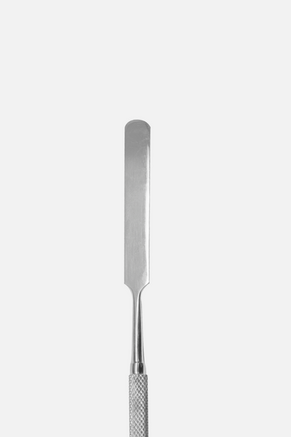 Spatula çeliku për përzierjen e xhelit kolor